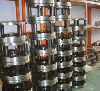 供應(yīng)青島拋丸機(jī)、耐磨件路面拋丸機(jī)、葉輪體、拋丸器-青島鑄誠(chéng)機(jī)械制造